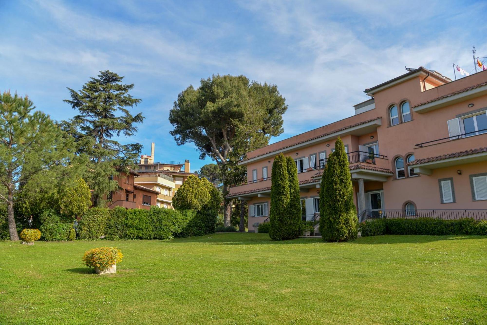 Il Romitello Hotell Exteriör bild